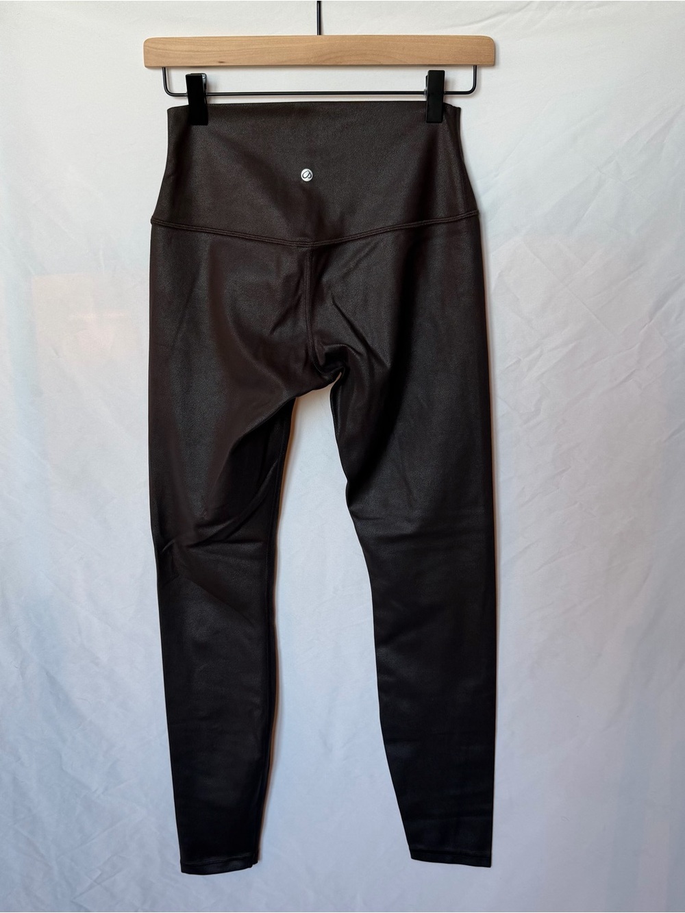 🤎 CRZ Yoga Matte Faux Leather 25” Leggings – Hot Fudge Brown Foil | Medium